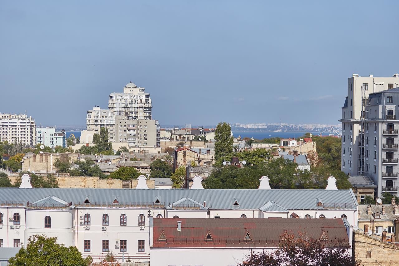 Апартаменты Tower of Chkalov Одесса-7